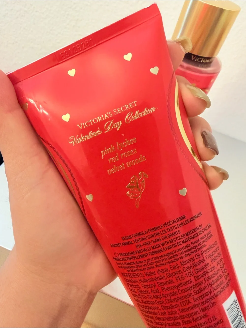 Victoria's Secret Lovely Berry Rose 2 pieces